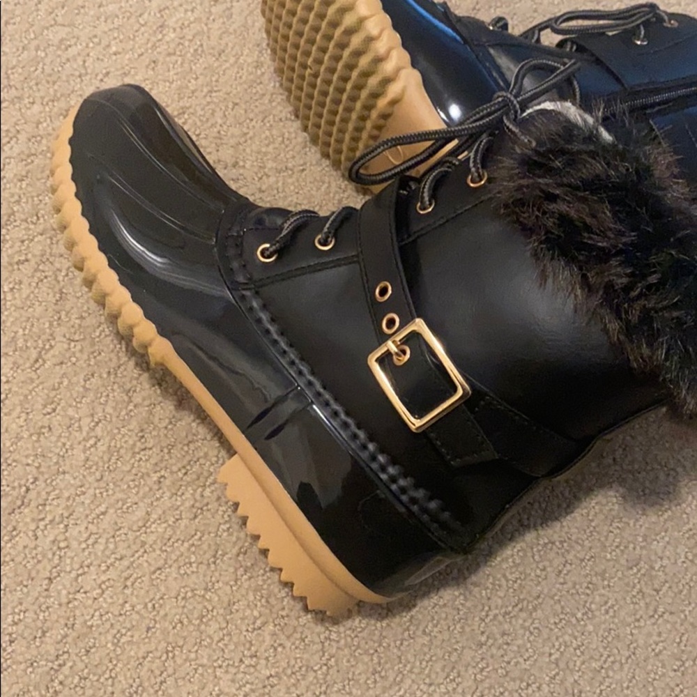 Boots brand new